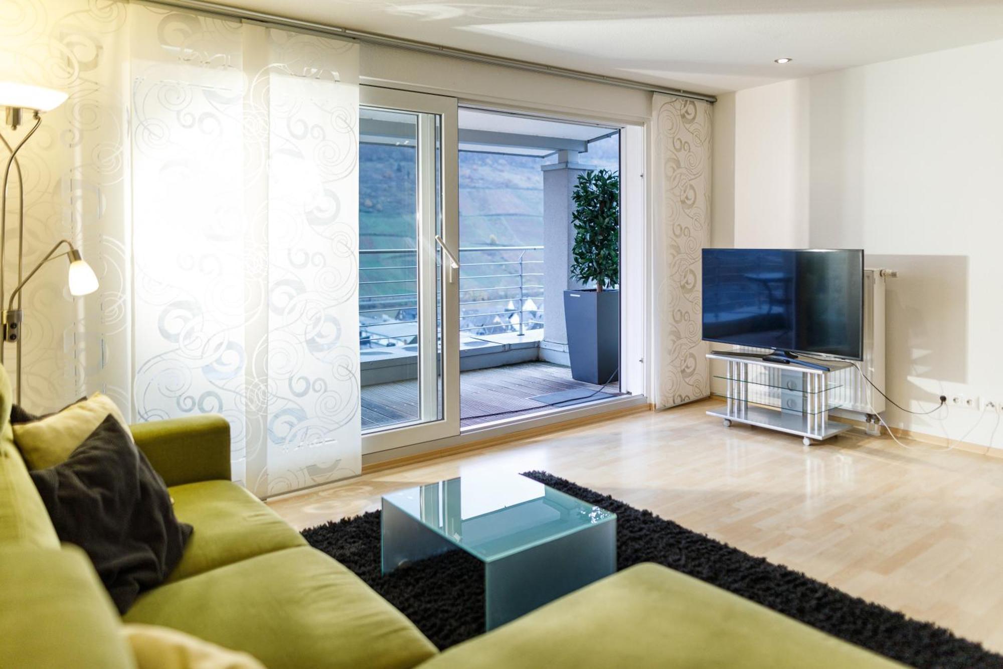 Ferienhaus Panorama Mosel ไรล์ ภายนอก รูปภาพ