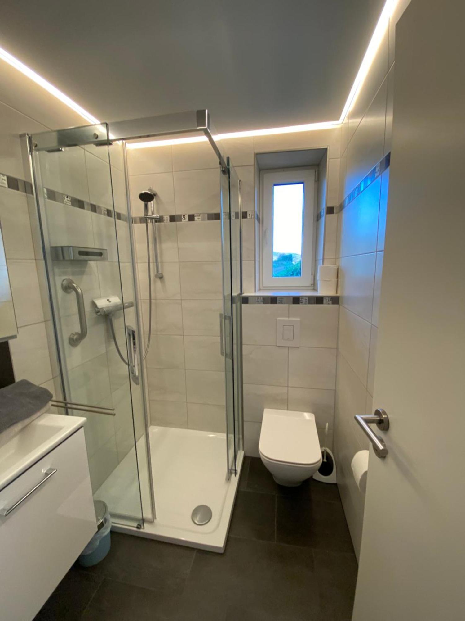Ferienhaus Panorama Mosel ไรล์ ภายนอก รูปภาพ